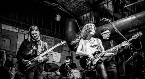 Постер DARÏYA & Friends - Electric rock, soul & blues Постер DARÏYA & Friends - Electric rock, soul & blues
