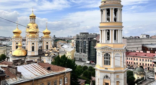 Постер Комбо экскурсия: дворы/доходные дома/парадные + смотровая площадка Постер Комбо экскурсия: дворы/доходные дома/парадные + смотровая площадка