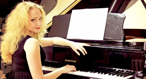 Постер Салон с историей: Нувеллистъ №8 — концерт и экскурсия — ДОКЪ: царский и советский паспорт, документы 19 века — вечеринка с фуршетом в музее на Невском