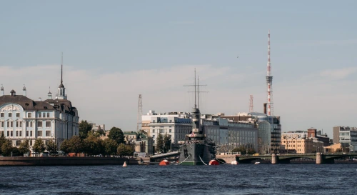 Постер Невская симфония - по рекам Петербурга на теплоходе