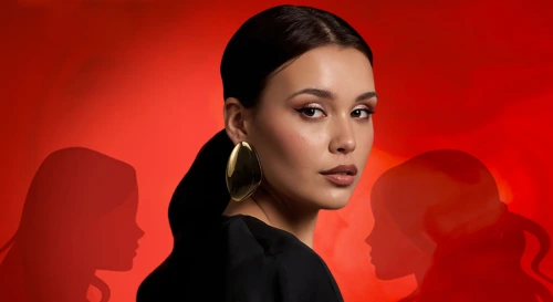 Постер Кристина Новикова. "Женщина женщине друг"