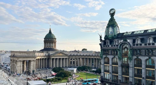 Постер Обзорная экскурсия по Питеру