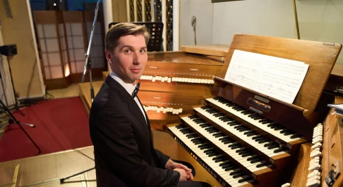 Постер Органный концерт «Зимняя сказка для скрипки и органа»