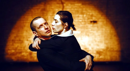 Постер Гастроли петербургского театра Vertumn в Москве. Спектакль «Воин и дева». История знакомства и брака А.Ахматовой и Н.Гумилёва.