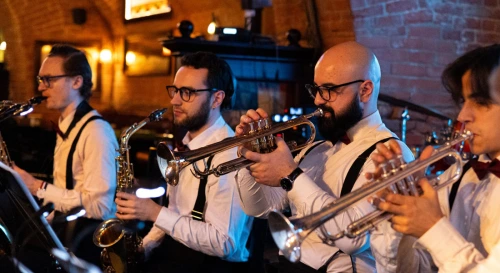 Постер Музыкальное комедийное шоу «Репанутые»