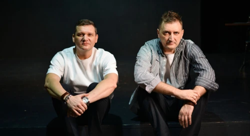 Постер Литературный вечер Александра Бессонова «Почему девушки выбирают плохих парней»