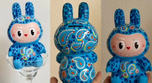 Постер Роспись игрушки Лабубу с видом на Исакий от Артвайбс