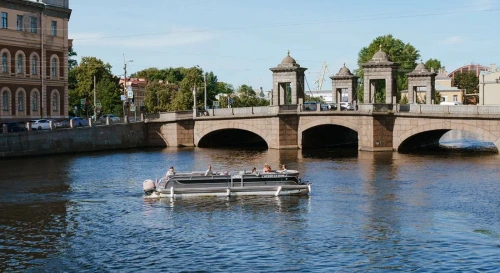 Постер Северная Венеция - реки и каналы в мини-группе до 11 человек.