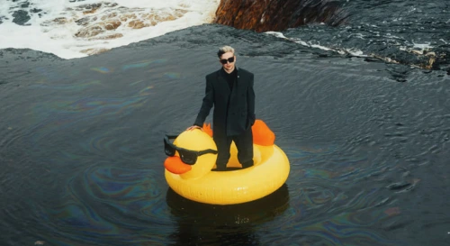 Постер PLAYINGTHEANGEL