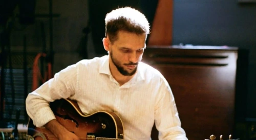 Постер Mainstream jazz guitar (Гитарный мэйнстрим-джаз). Павел Ершов