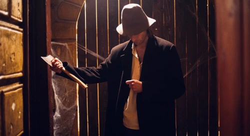 Постер Иммерсивное шоу «Преступление. Наказание?»