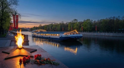 Постер Песни военных лет на корабле