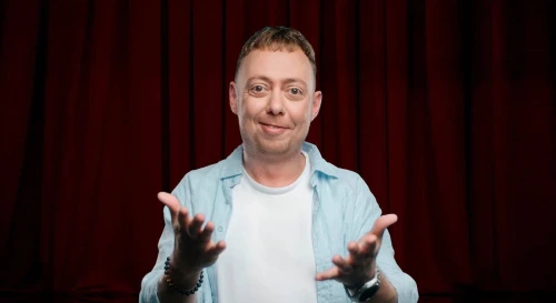 Постер Нидаль Абу Газале в Самаре. Abu Show & Stand Up: новая программа!