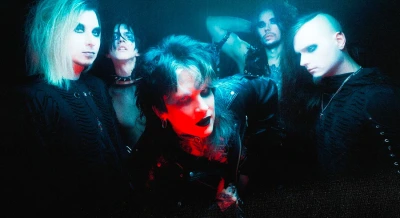 NEVERLOVE