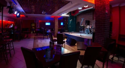 клуб "Алиби"