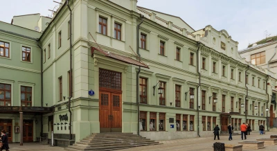 Московский художественный театр комедии